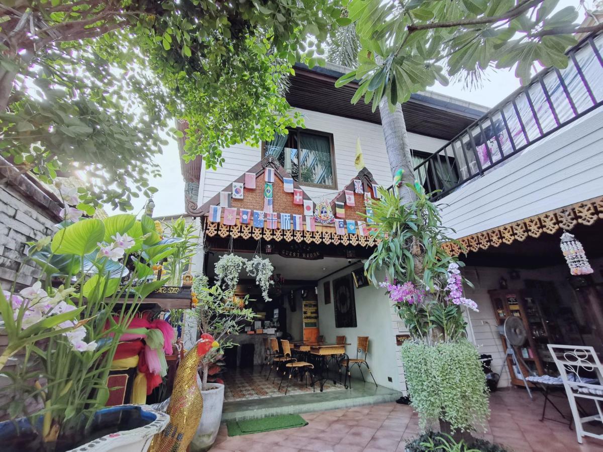 Tavee Guesthouse Bangkok Ngoại thất bức ảnh